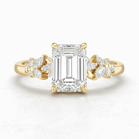 Emiliane Trilogy Emerald Lab Diamond Ring in Yellow Gold 18K