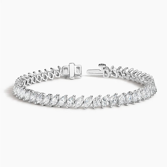 Marquise cut lab-grown diamond tennis bracelet in white gold, elegant fine jewelry