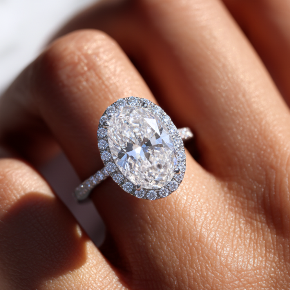 ecomposer-view with diamond shape-oval, ecomposer-metal type-rose-gold-18k, ecomposer-view with diamond shape-round, ecomposer-metal type-white-gold-18k, ecomposer-metal type-yellow-gold-18k