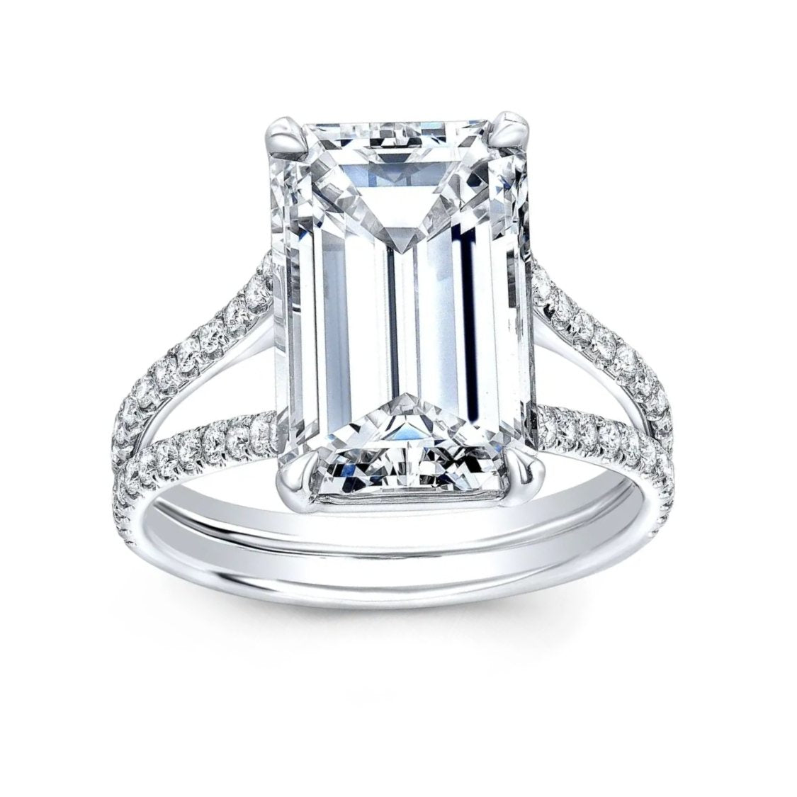 Split Shank Pave Lab Diamond Ring in 18K Gold - Emerald