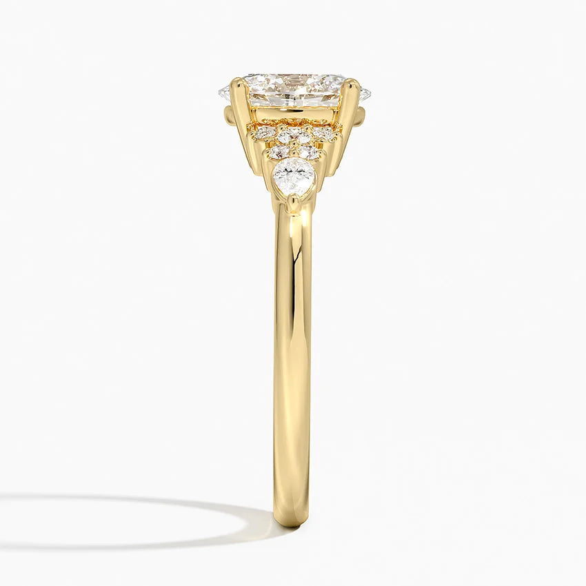 ecomposer-view with diamond shape-oval,ecomposer-size-1-ct,ecomposer-metal type-yellow-gold-18k