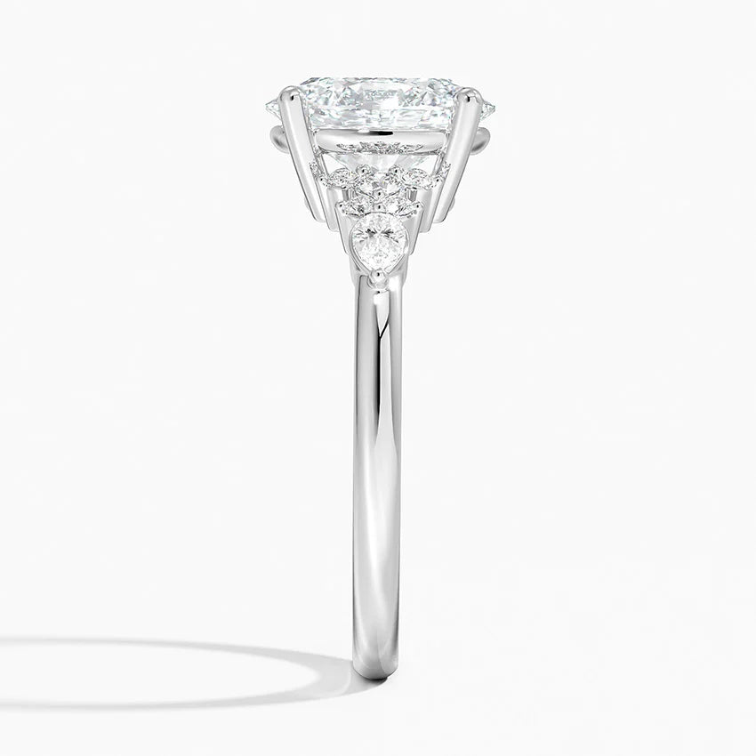 ecomposer-view with diamond shape-oval,ecomposer-size-2-ct, ecomposer-size-2.5-ct, ecomposer-size-3-ct, ecomposer-metal type-white-gold-18k