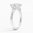 ecomposer-view with diamond shape-pear, ecomposer-size-1.5-ct, ecomposer-metal type-white-gold-18k