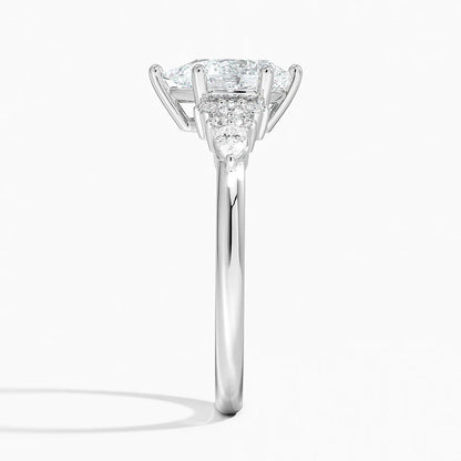 ecomposer-view with diamond shape-pear, ecomposer-size-1-ct, ecomposer-metal type-white-gold-18k