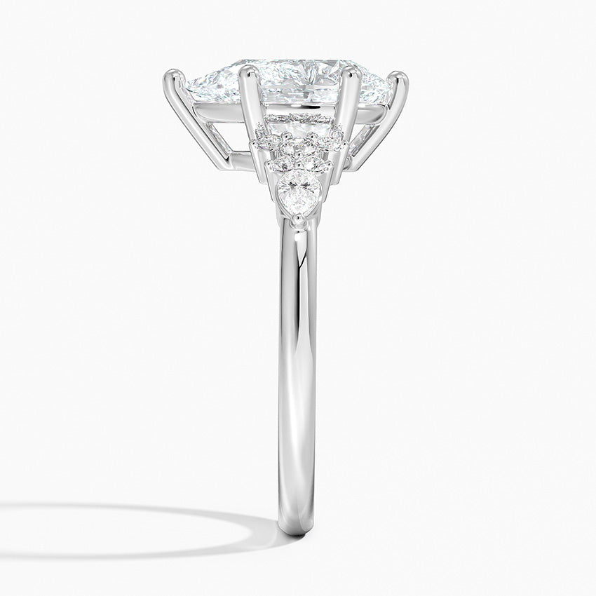 ecomposer-view with diamond shape-pear, ecomposer-size-2-ct, ecomposer-size-2.5-ct, ecomposer-size-3-ct, ecomposer-metal type-white-gold-18k