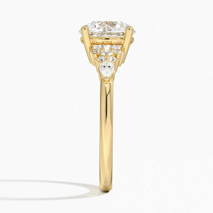 ecomposer-view with diamond shape-round, ecomposer-size-2-ct, ecomposer-size-2.5-ct, ecomposer-size-3-ct, ecomposer-metal type-yellow-gold-18k