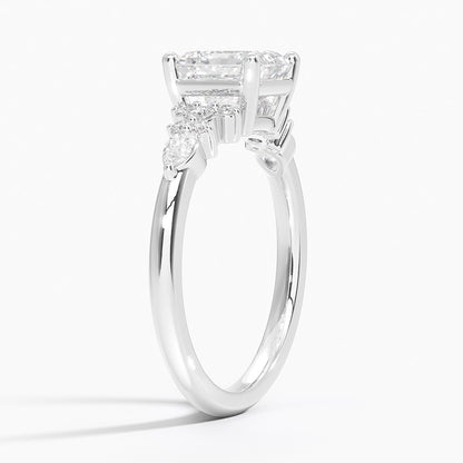 ecomposer-view with diamond shape-asscher, ecomposer-size-1.5-ct, ecomposer-metal type-white-gold-18k
