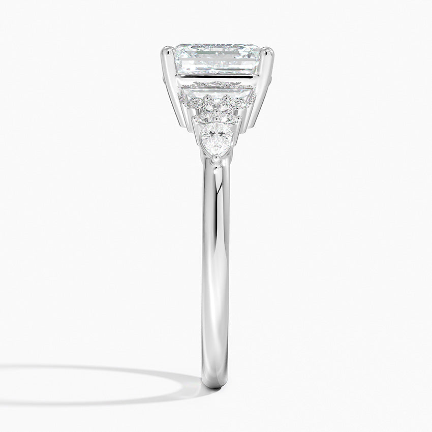 ecomposer-view with diamond shape-asscher, ecomposer-size-2-ct, ecomposer-size-2.5-ct, ecomposer-size-3-ct, ecomposer-metal type-white-gold-18k
