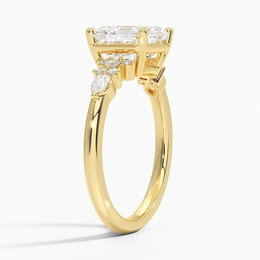 ecomposer-view with diamond shape-asscher, ecomposer-size-2-ct, ecomposer-size-2.5-ct, ecomposer-size-3-ct, ecomposer-metal type-yellow-gold-18k