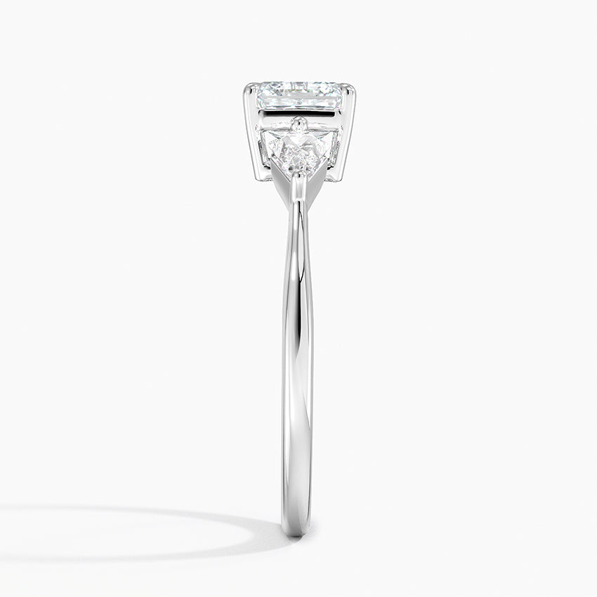 ecomposer-view with diamond shape-asscher,ecomposer-size-1-ct,ecomposer-metal type-white-gold-18k