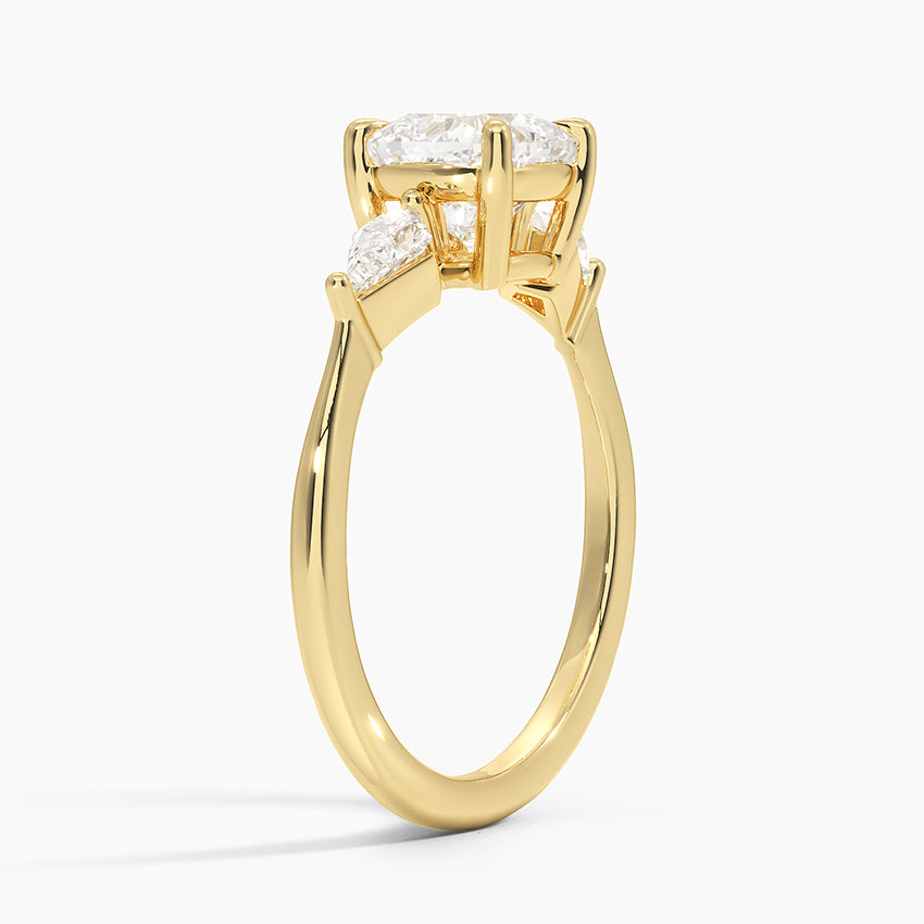 ecomposer-view with diamond shape-cushion,ecomposer-size-1.5-ct,ecomposer-metal type-yellow-gold-18k