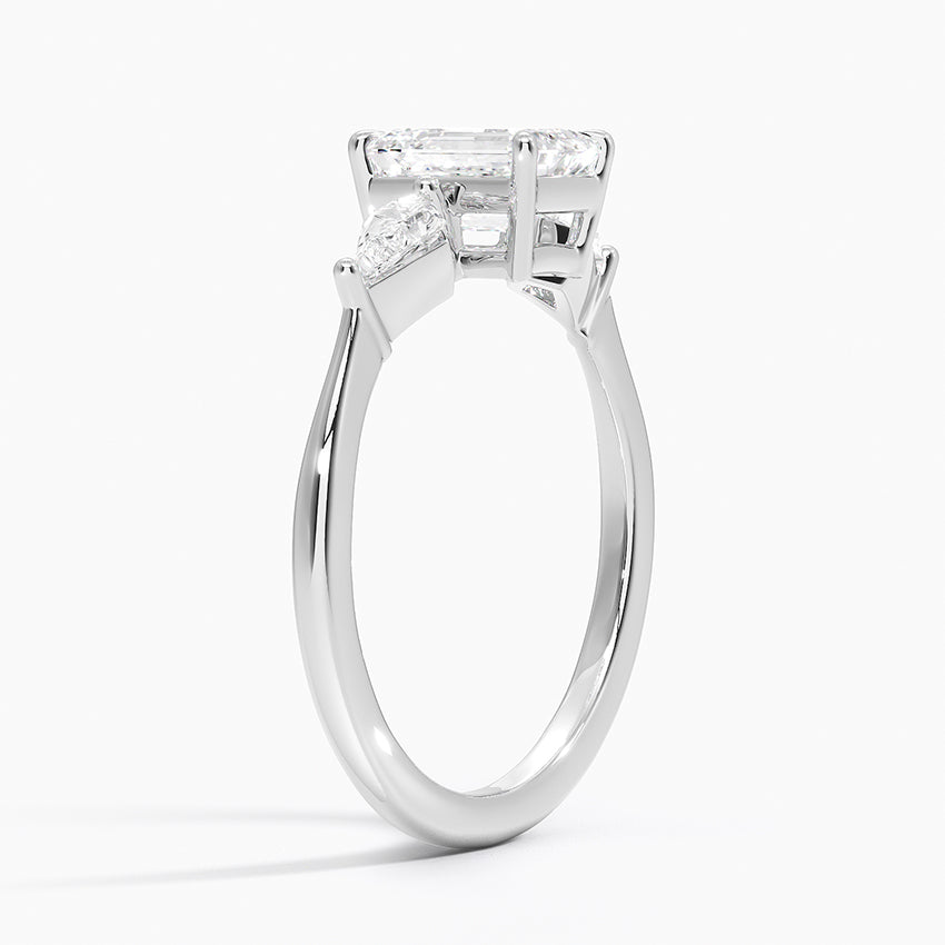 ecomposer-view with diamond shape-emerald,ecomposer-size-1-ct,ecomposer-metal type-white-gold-18k