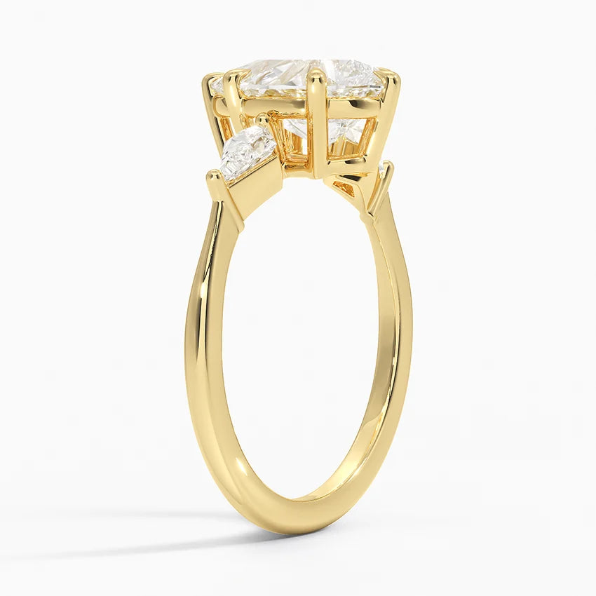 ecomposer-view with diamond shape-pear,ecomposer-size-2-ct,ecomposer-metal type-yellow-gold-18k,ecomposer-view with diamond shape-pear,ecomposer-size-2.5-ct,ecomposer-metal type-yellow-gold-18k,ecomposer-view with diamond shape-pear,ecomposer-size-3-ct,ecomposer-metal type-yellow-gold-18k