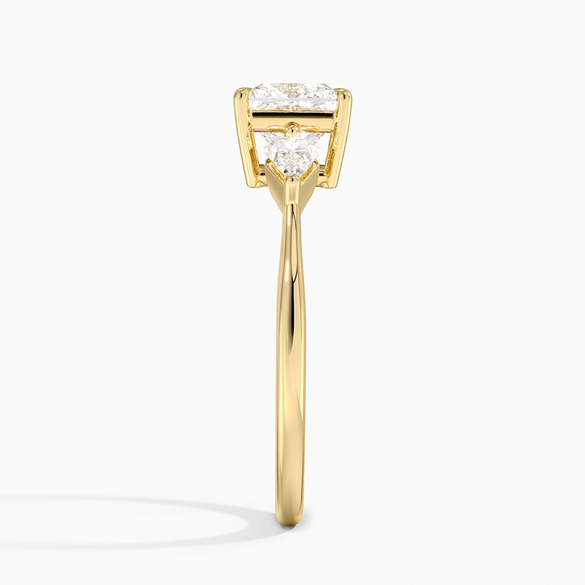 ecomposer-view with diamond shape-princess,ecomposer-size-1-ct,ecomposer-metal type-yellow-gold-18k