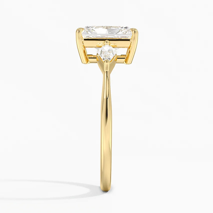 ecomposer-view with diamond shape-radiant,ecomposer-size-1.5-ct,ecomposer-metal type-yellow-gold-18k