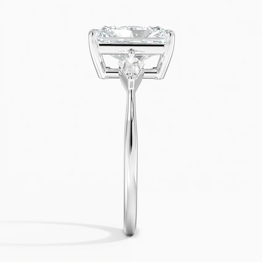 ecomposer-view with diamond shape-radiant,ecomposer-size-2-ct,ecomposer-metal type-white-gold-18k,ecomposer-view with diamond shape-radiant,ecomposer-size-2.5-ct,ecomposer-metal type-white-gold-18k,ecomposer-view with diamond shape-radiant,ecomposer-size-3-ct,ecomposer-metal type-white-gold-18k