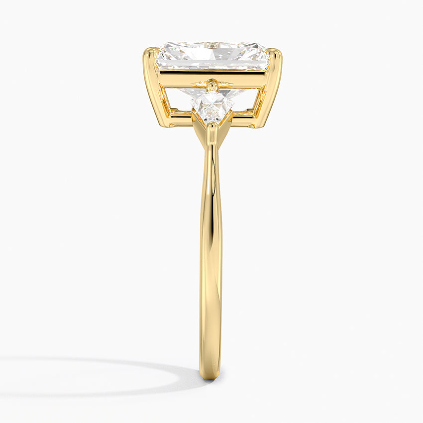 ecomposer-view with diamond shape-radiant,ecomposer-size-2-ct,ecomposer-metal type-yellow-gold-18k,ecomposer-view with diamond shape-radiant,ecomposer-size-2.5-ct,ecomposer-metal type-yellow-gold-18k,ecomposer-view with diamond shape-radiant,ecomposer-size-3-ct,ecomposer-metal type-yellow-gold-18k