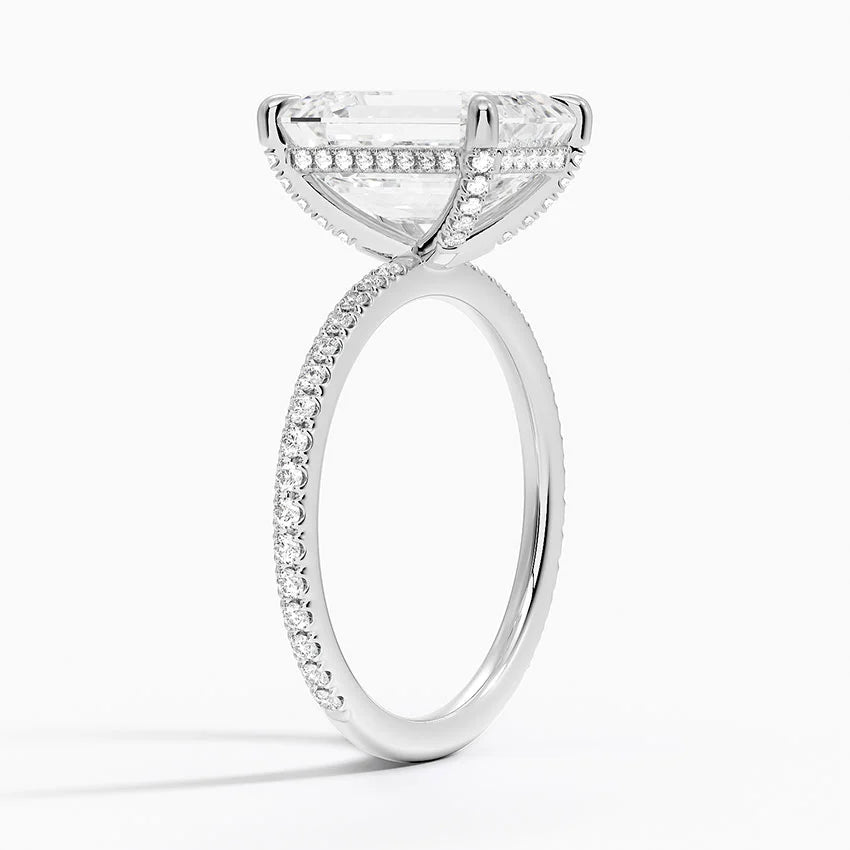 ecomposer-view with diamond shape-emerald, ecomposer-metal type-white-gold-18k 