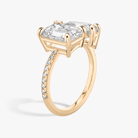 ecomposer-view with diamond shape-emerald-and-pear,ecomposer-metal type-yellow-gold-18k