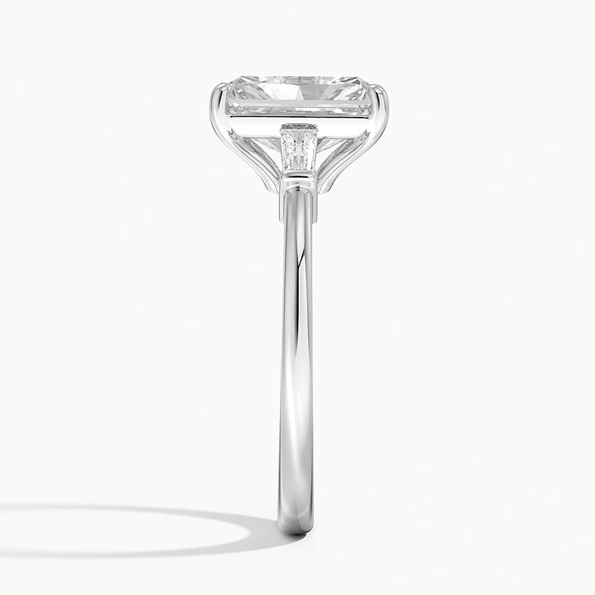 ecomposer-view with diamond shape-radiant,ecomposer-size-2-ct,ecomposer-metal type-white-gold-18k