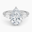 ecomposer-view with diamond shape-pear, ecomposer-metal type-white-gold-18k