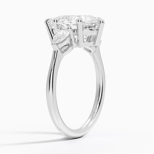 ecomposer-view with diamond shape-pear, ecomposer-metal type-white-gold-18k